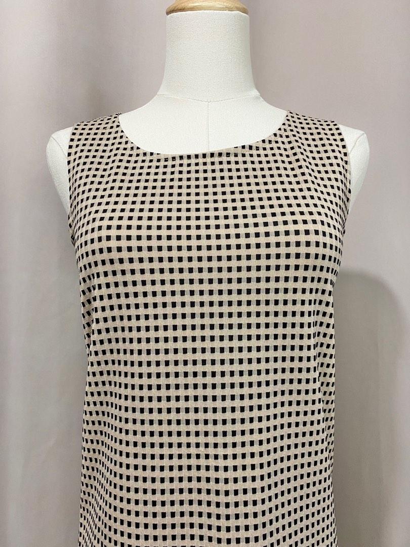 Khaki Sleeveless Dress (Category: Dresses) located in Marikina City. Submitted by graciaaaa_ (Listing ID 1181823789, Image 2). Description: Size: Small Guaranteed premium quality fabric Mannequin size: Shoulder: 15.4 in Bust: 33 in Waist: 28 in Hips: 35 in You may also check our fb page Love, Alí Wear for more 🤍.