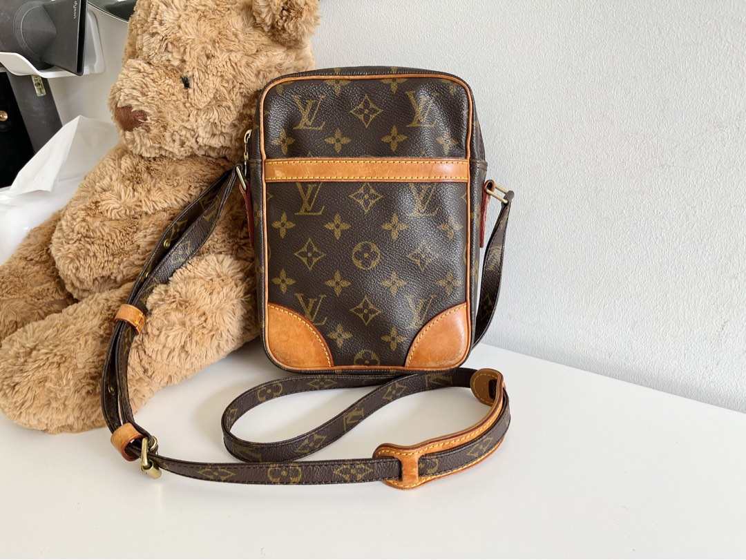 Danube Louis Vuitton Vintage Monogram Mini Bag Authentic -  Hong Kong