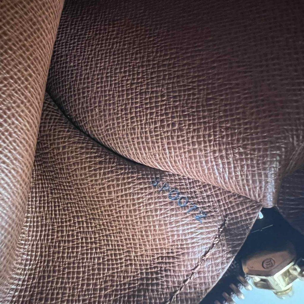 Louis Vuitton Monogram Papillon 26 M51366 Brown Cloth ref.944696 - Joli  Closet