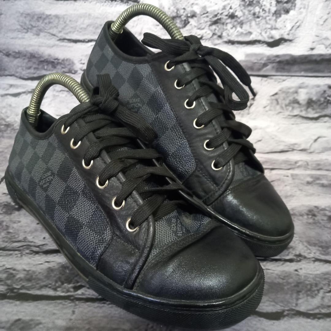 Sepatu Louis Vuitton Original made in china, Fesyen Pria, Sepatu , Sneakers  di Carousell