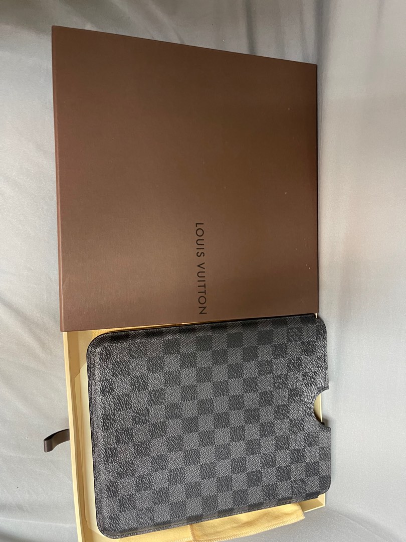 lv ipad