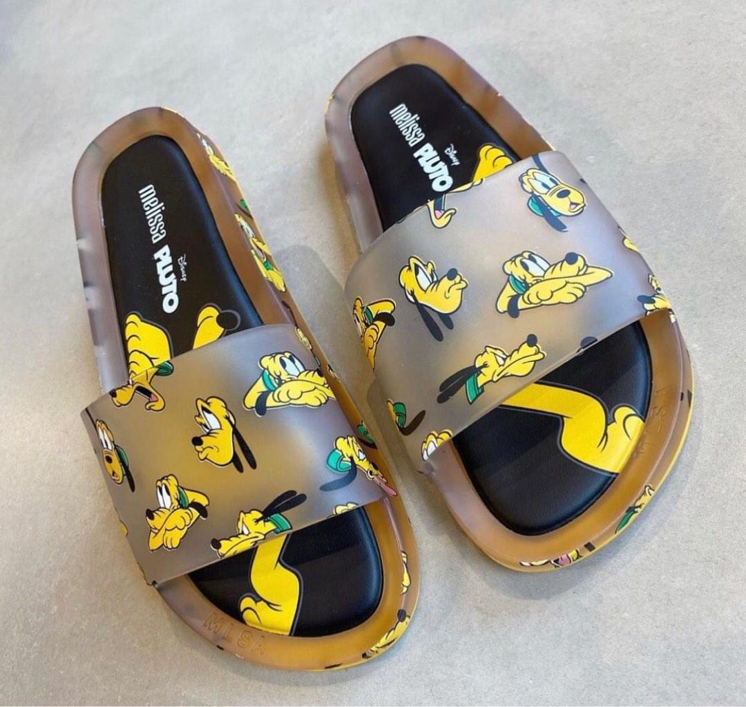MELISSA BEACH SLIDE DISNEY PLUTO
