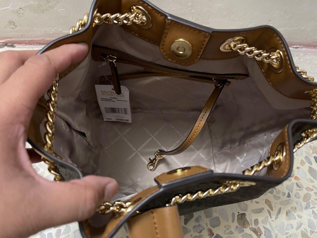 Michael Kors Brown Alanis Medium Logo Bucket Bag, Luxury, Bags & Wallets on  Carousell