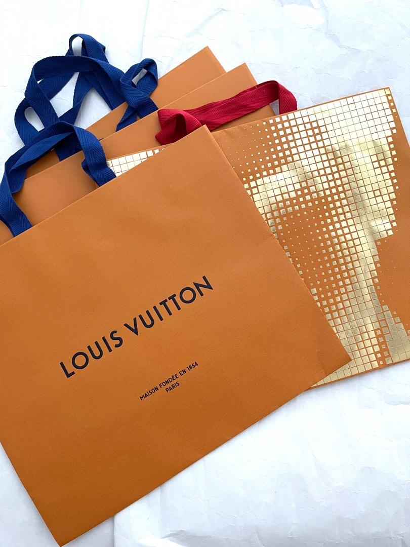 NEW LOUIS VUITTON carrier paperbag big