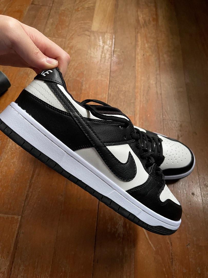 low dunks panda