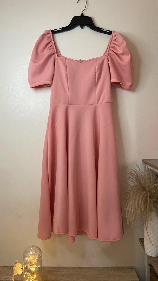 Peach Puff Sleeve Dress (Category: Dresses) located in Pasig City. Submitted by marelllzzz (Listing ID 1181878588, Image 1). Description: Used once only..