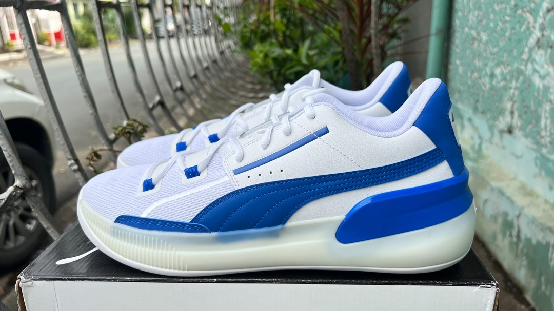Puma clyde hardwood blue top