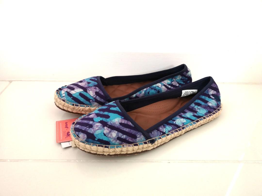 Reef Flats Women s Fashion Footwear Flats on Carousell