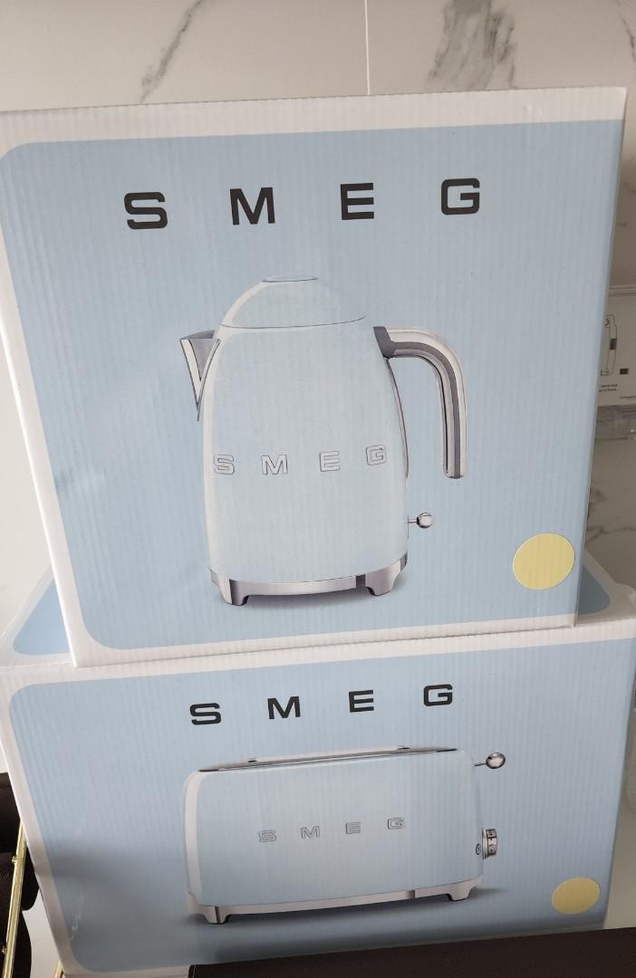 SMEG kettle and toaster, TV & Home Appliances, Kitchen Appliances, Ovens & Toasters on Carousell