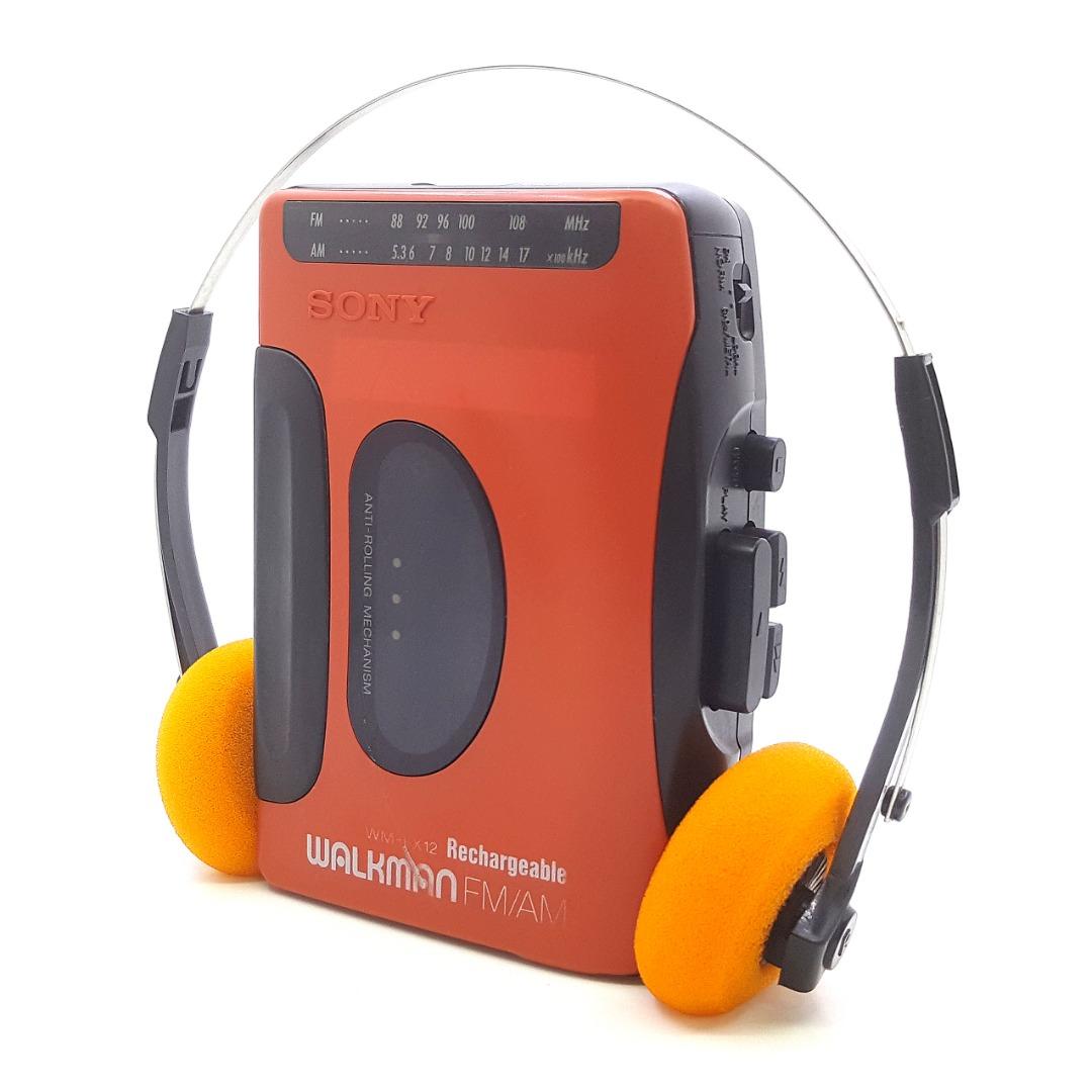 Sony Walkman WM-FX12 Radio AM/FM Cassette Player In Excellent Working ...