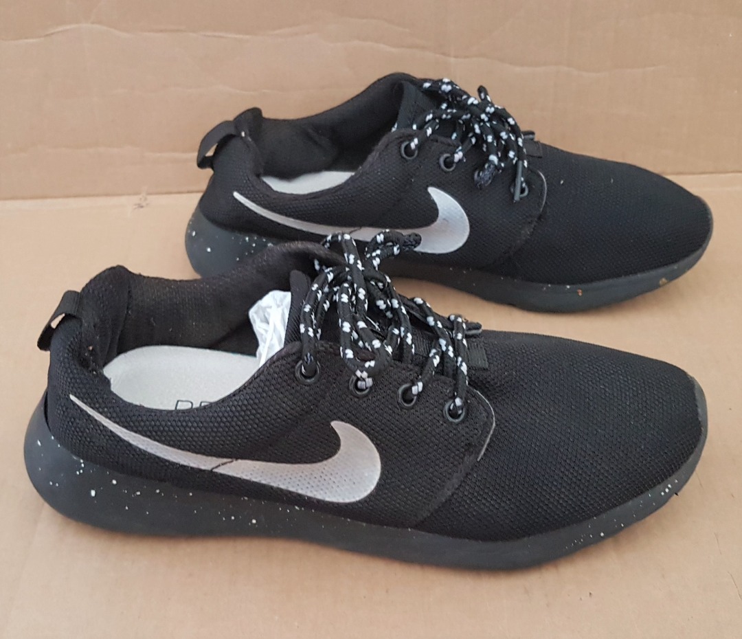 Trendy Nike Running Shoes Black Designer Sneakers Original