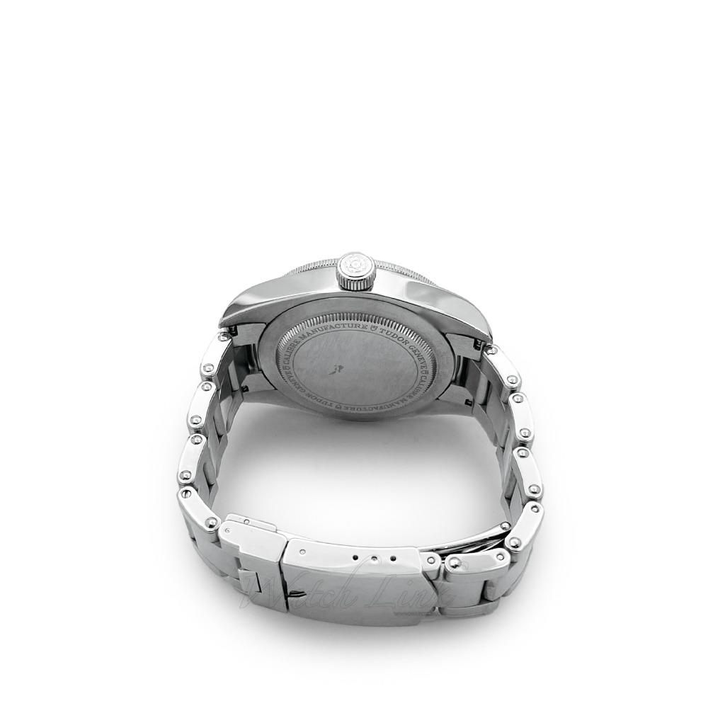 Tudor Black Bay 58 79030N, Luxury, Watches on Carousell