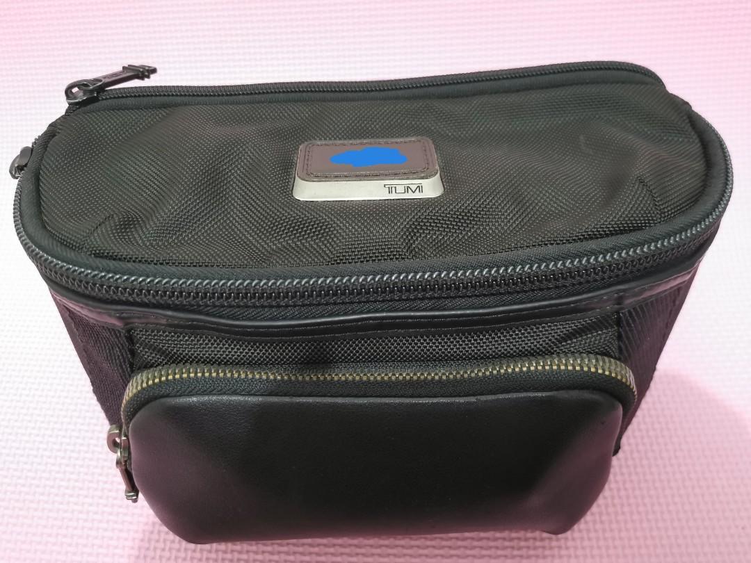 Tumi Columbus Sling Bag Hitam Black Mulus Original Authentic, Fesyen
