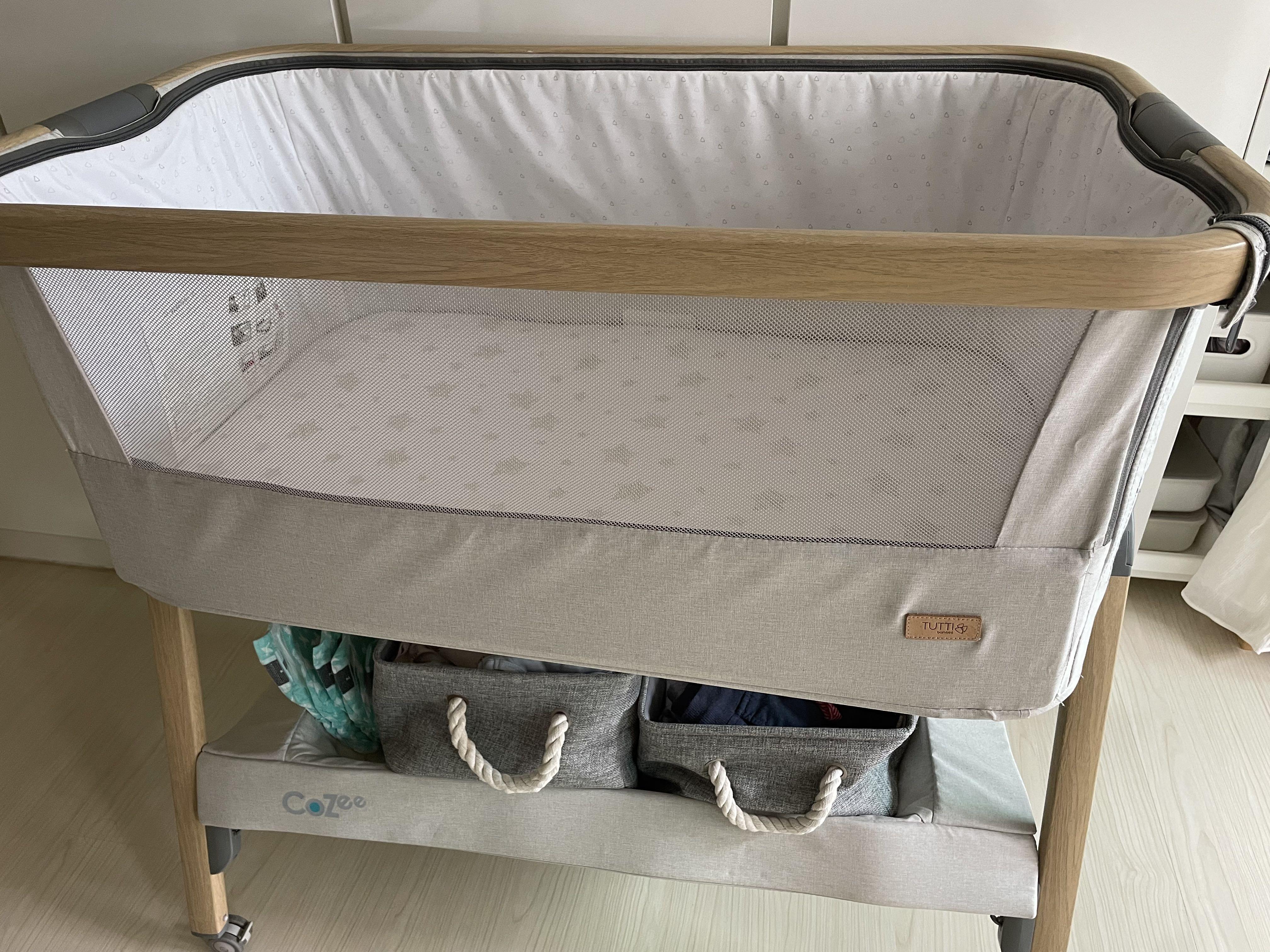 Tutti Bambini Cozee with wheels, Babies & Kids, Baby Nursery & Kids