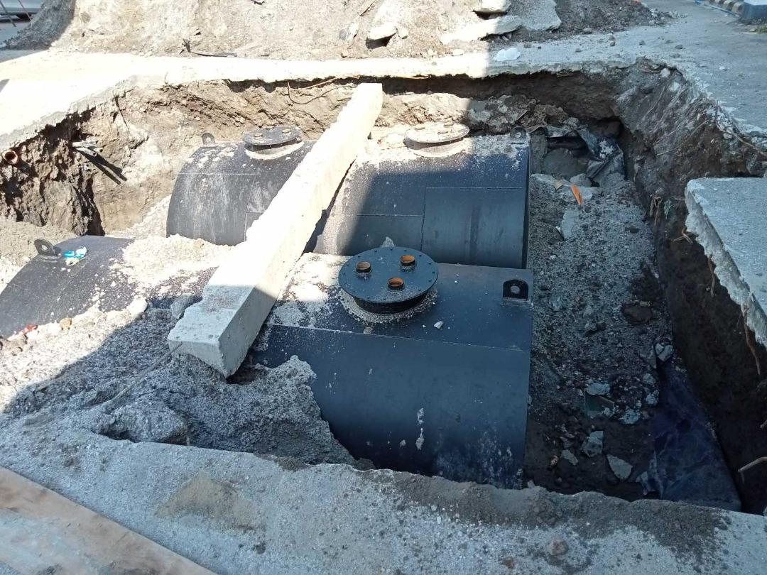 UNDERGROUND AND ABOVE GROUND FUEL TANKS, Commercial & Industrial, Construction & Building