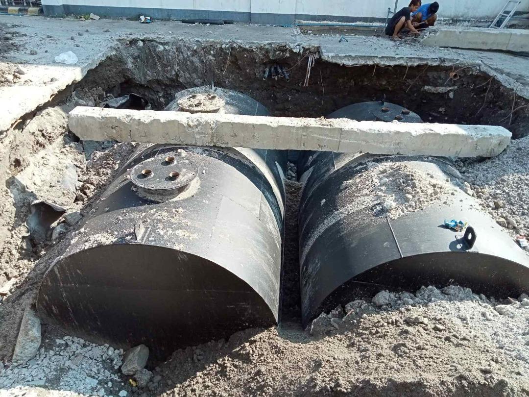 UNDERGROUND AND ABOVE GROUND FUEL TANKS, Commercial & Industrial, Construction & Building