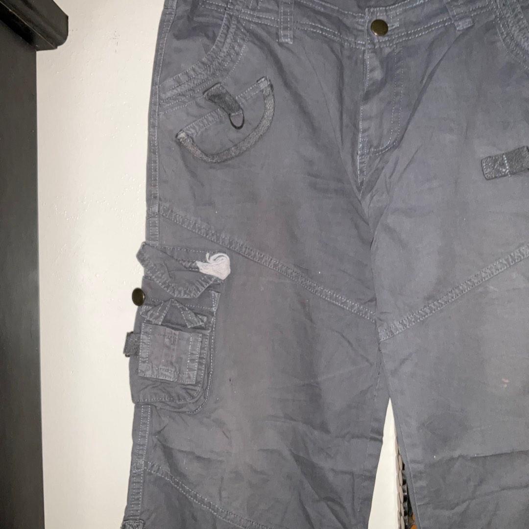 y2k mw cargo pants on Carousell