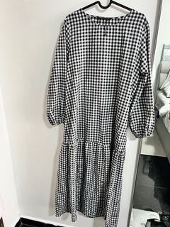 (Category: ) located in . Submitted by n.adeel (Listing ID 1181795937, Image 1). Description: .