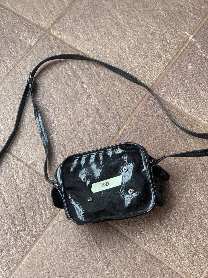 Zari Sling Bag