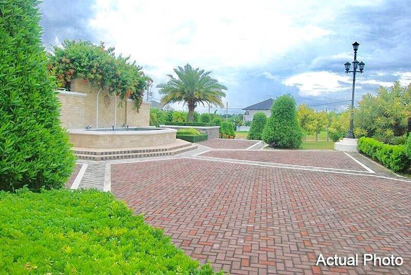 259Sqm Lot For Sale Along South Boulevard South Forbes near Nuvali