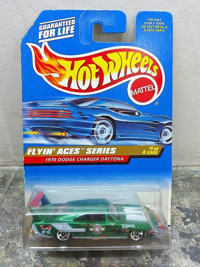 Hot wheels 70 dodge charger daytona top
