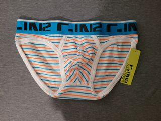 （分類：）位於 。 由 lovebriefs 提交（商品編號 1181979988，圖片 1）。簡介： 。