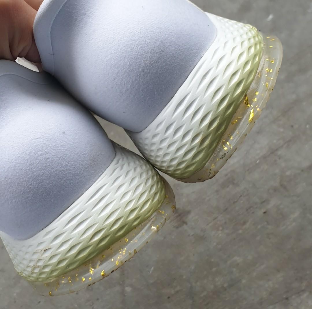 Adidas Focus Breathein Running Shoes, Women's Fashion, Footwear