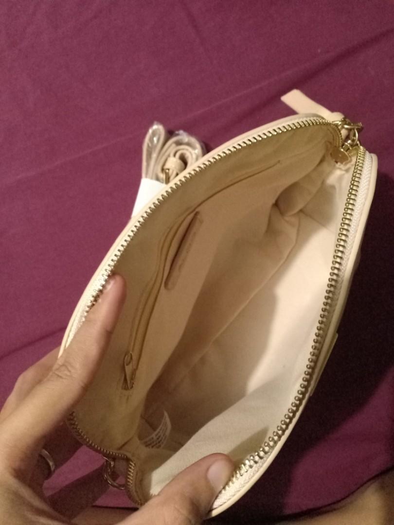 Aldo sling peach bag, Women's Fashion, Bags & Wallets, Crossbody Bags