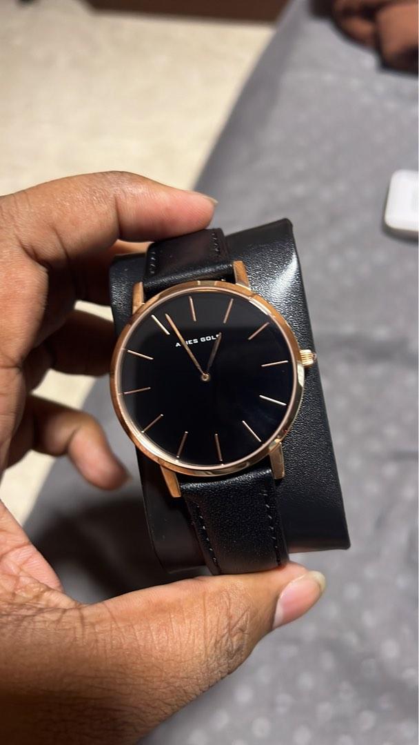 Gold black top leather watch