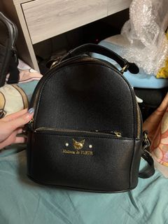 （分類：）位於 。 由 buyyourstufffff 提交（商品編號 1182080262，圖片 1）。簡介： 。