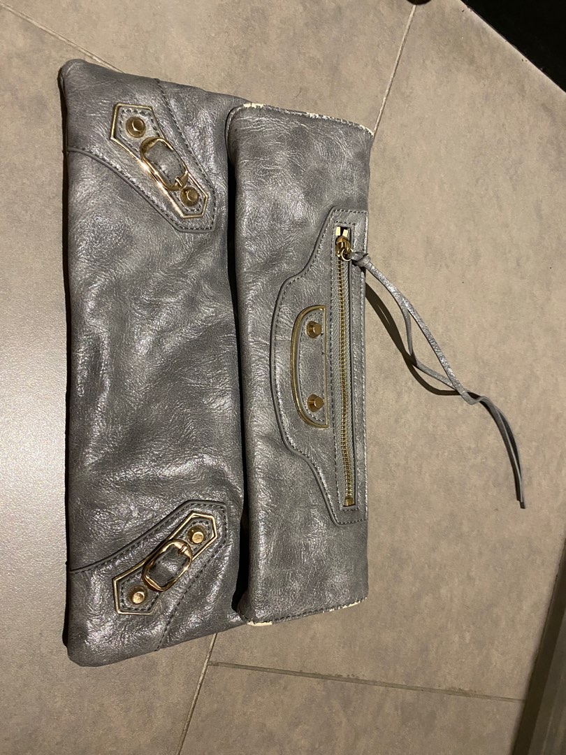 Balenciaga city clutch shop