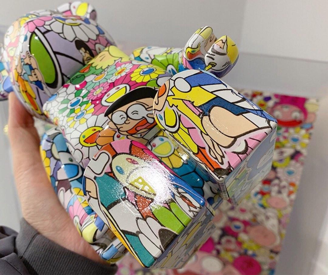 Bearbrick x Takashi Murakami (Category: Designer & Blind Box Toys) located in Pasay City. Submitted by bespokebyhypeves (Listing ID 1182104810, Image 2). Description: 10/10 Takashi Murakami 400% bearbrick (reps).