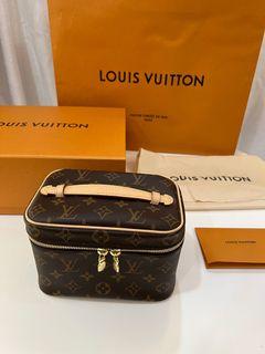 Louis Vuitton Mini Bento Box Limited Edition Runway Collection 2021,  Luxury, Bags & Wallets on Carousell
