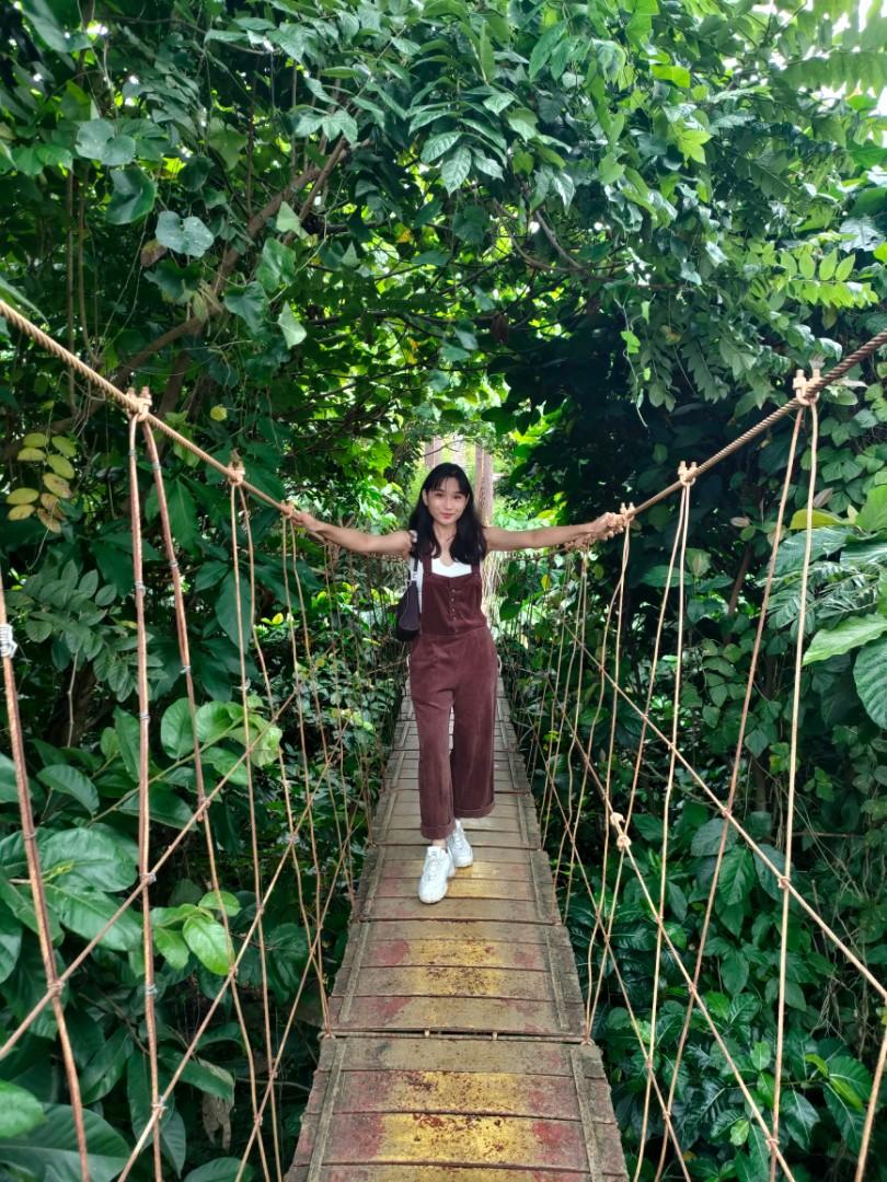 Brown Corduroy Jumper (Category: Jumpsuits) located in Bacoor. Submitted by andi2001 (Listing ID 1182022966, Image 3). Description: Use only once for photoshoot reference for size: me (5'4) nakakatangkad siya see when worn pics.