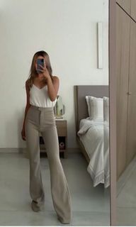 (Kategori: ) berada di . Dikirim oleh stuffpreloved_ (ID iklan 1182003557, Gambar 1). Deskripsi: .