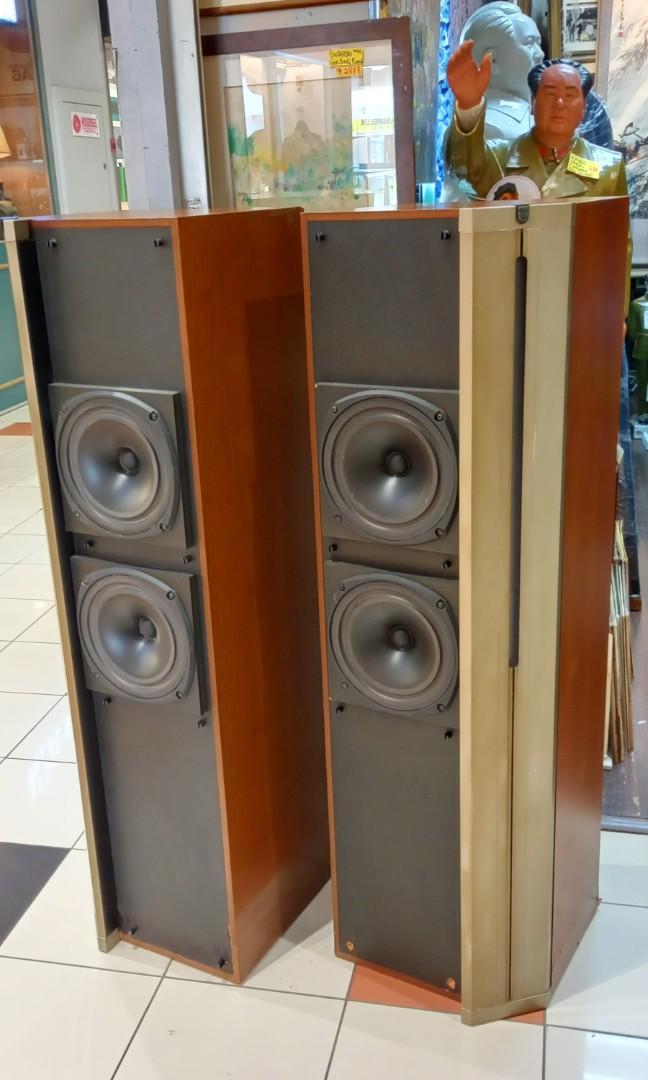 Celestion 7000 Floor Standing speakers( Ribbon Tweeter)..Gd Working