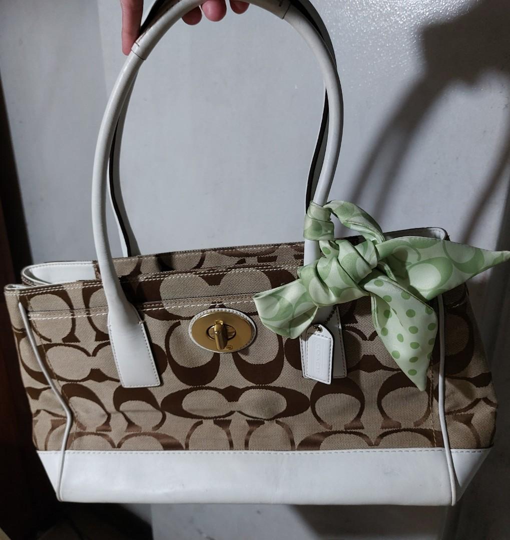 White and tan coach purse deals