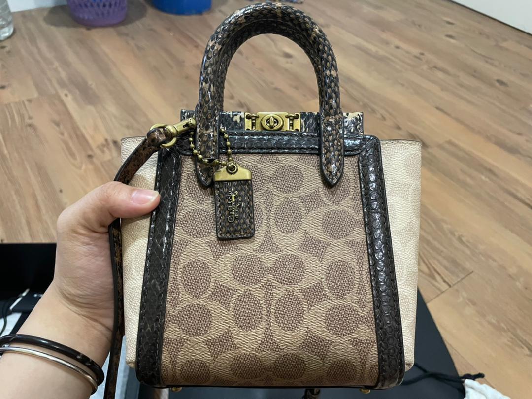 Coach troupe tote outlet 16 in signature canvas