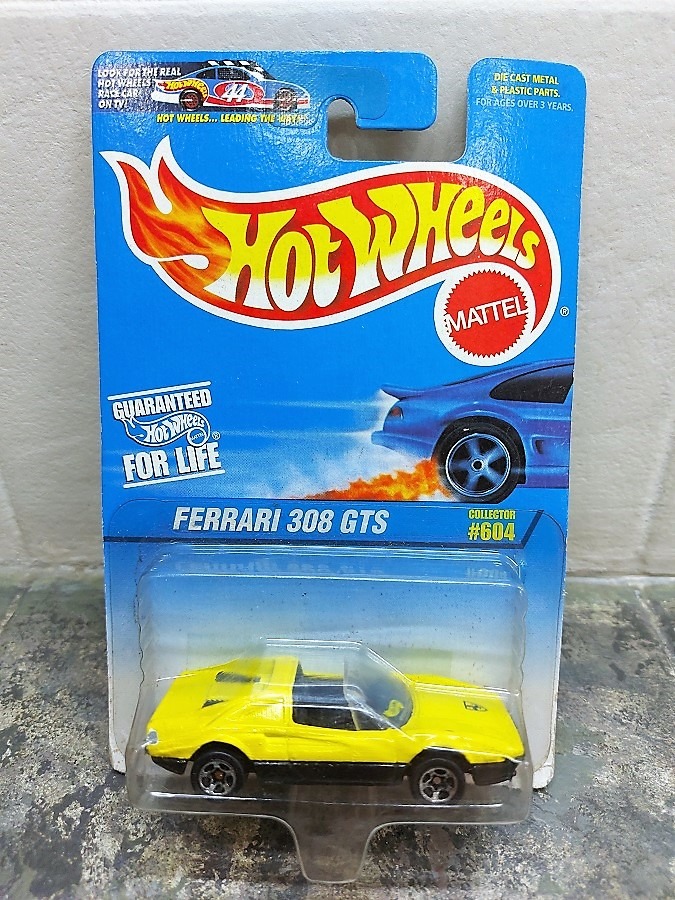 Voiture Miniature Hot Wheels Ferrari 308 GT - Échelle 1/64 - Modèle 1997 #19985 - Neuf