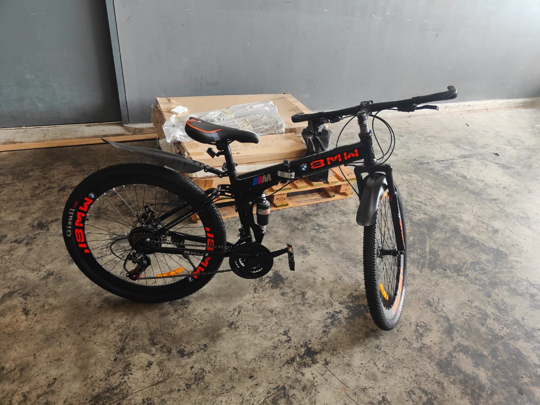 Folding bicycle. Disc brake and full suspension. shimano gear 21speed