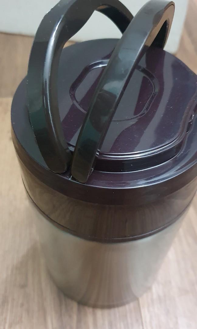 Food Jar 1 Ltr (Category: Water Bottles & Tumblers) located in Shah Alam. Submitted by syamsul70017 (Listing ID 1182041450, Image 2). Description: Brand New Food Jar Food Grade SUS 304 With Handle.