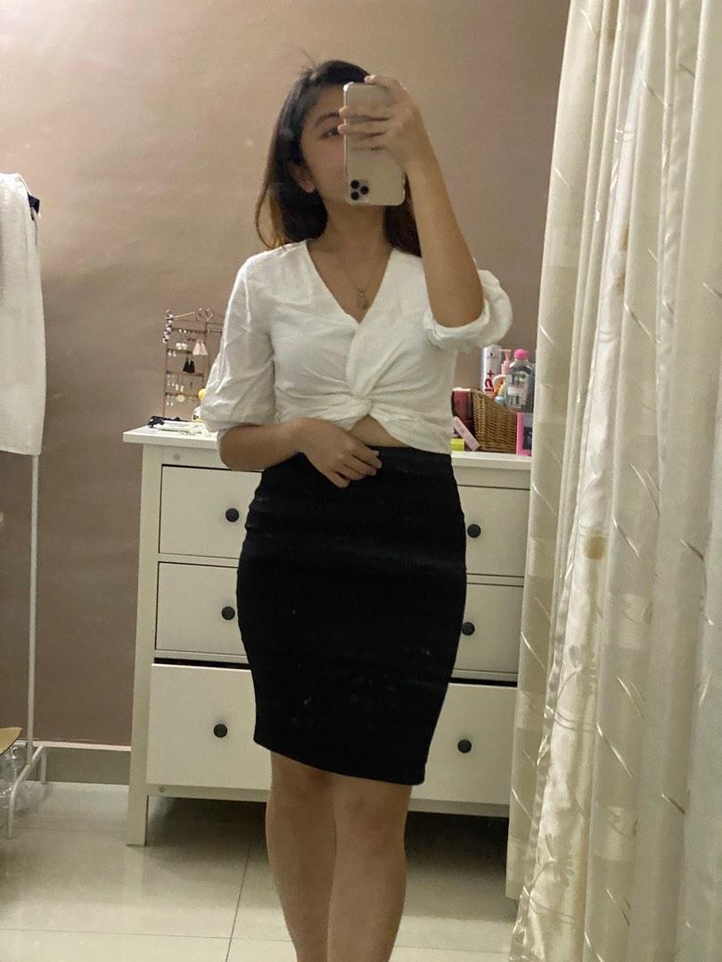 Dressy store black skirt