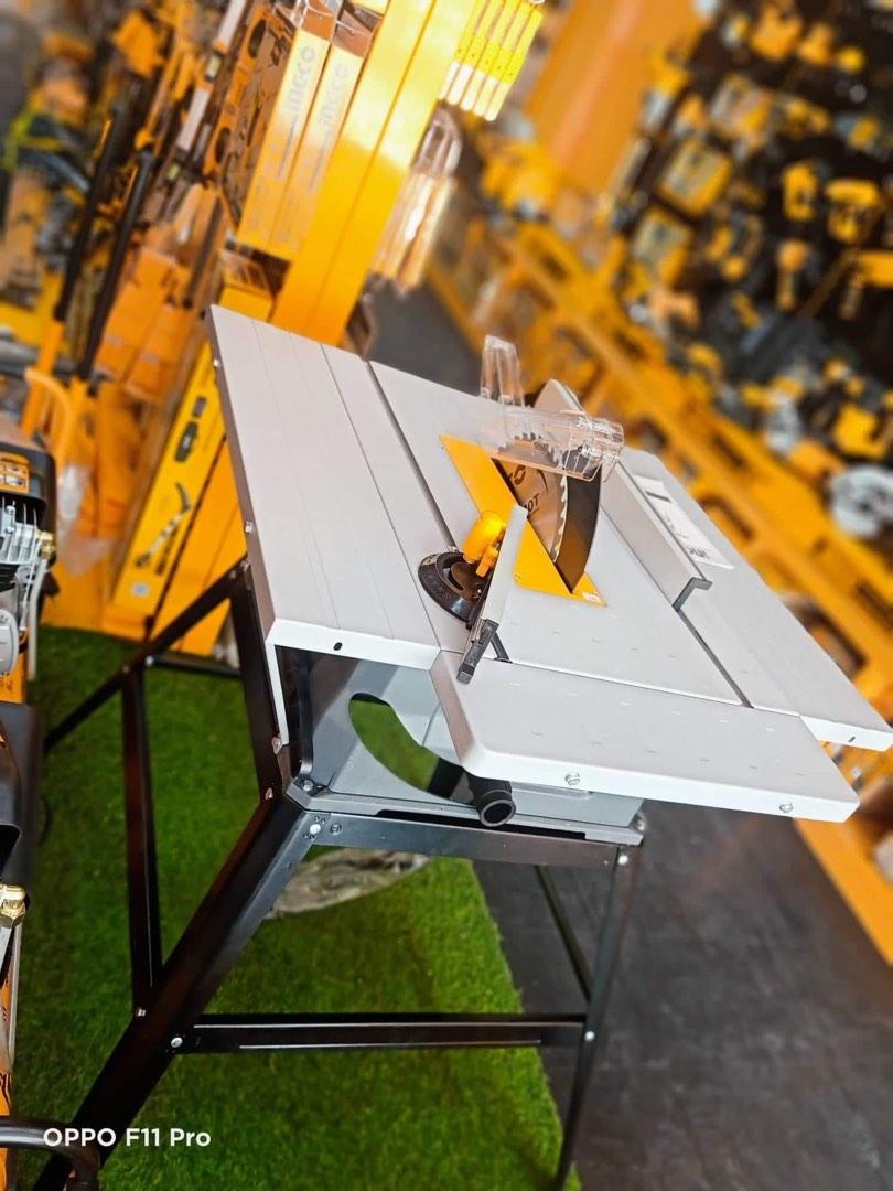 INGCO TABLE SAW, Commercial & Industrial, Construction Tools