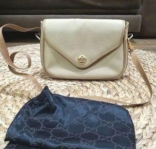Harga tas store gucci sling bag