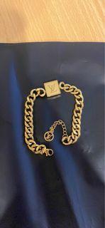 Louis Vuitton gold chain Bracelet