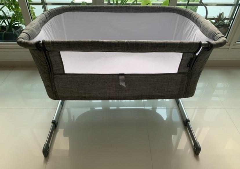 Lucky Baby Dreemee Side Sleeping Cot, Babies & Kids, Baby Nursery