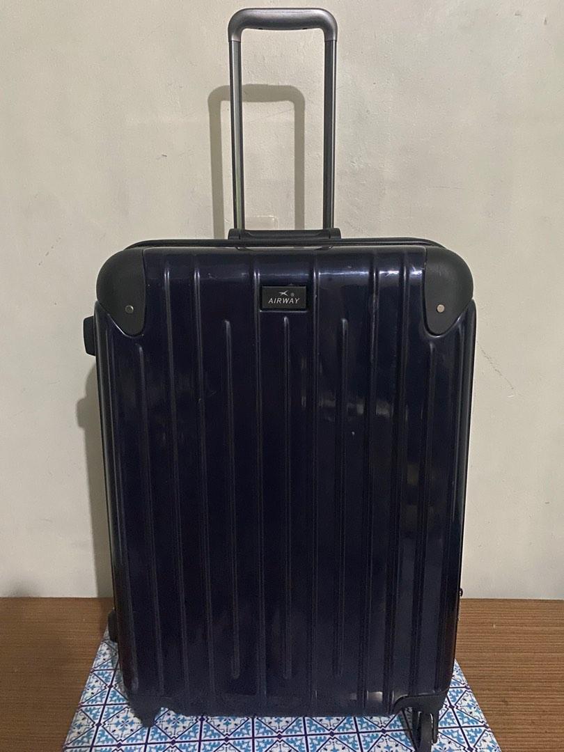 Airway luggage outlet