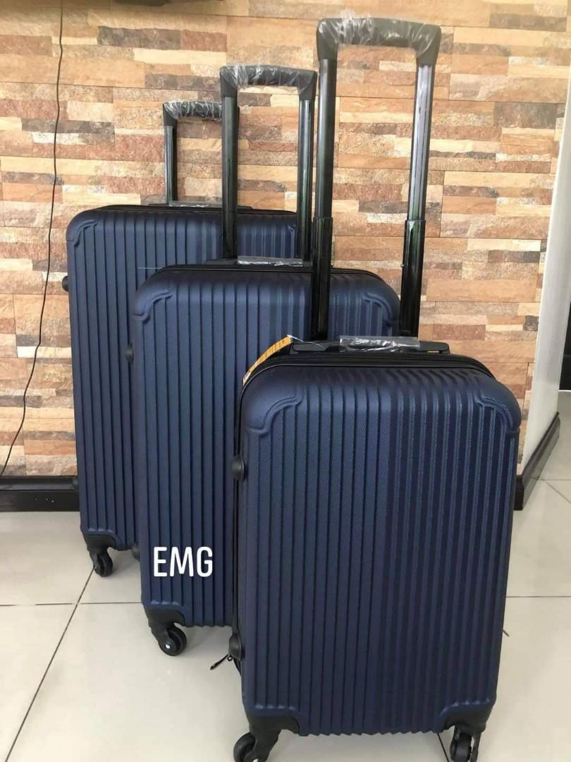Luggage double coil zipper, Hobbies & Toys, Travel, Luggage on Carousell
