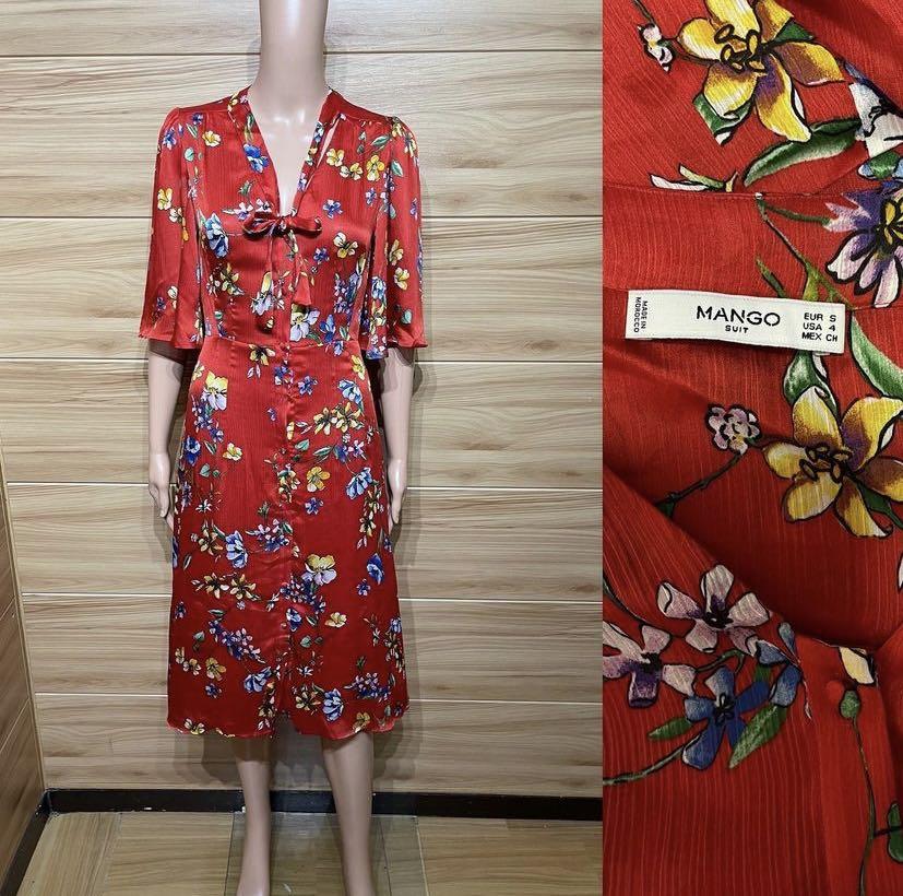 Mango Red Oriental Dress (Category: Dresses) located in Paranaque City. Submitted by kryptonnyte (Listing ID 1181961424, Image 1). Description: So classy! Small on tag.