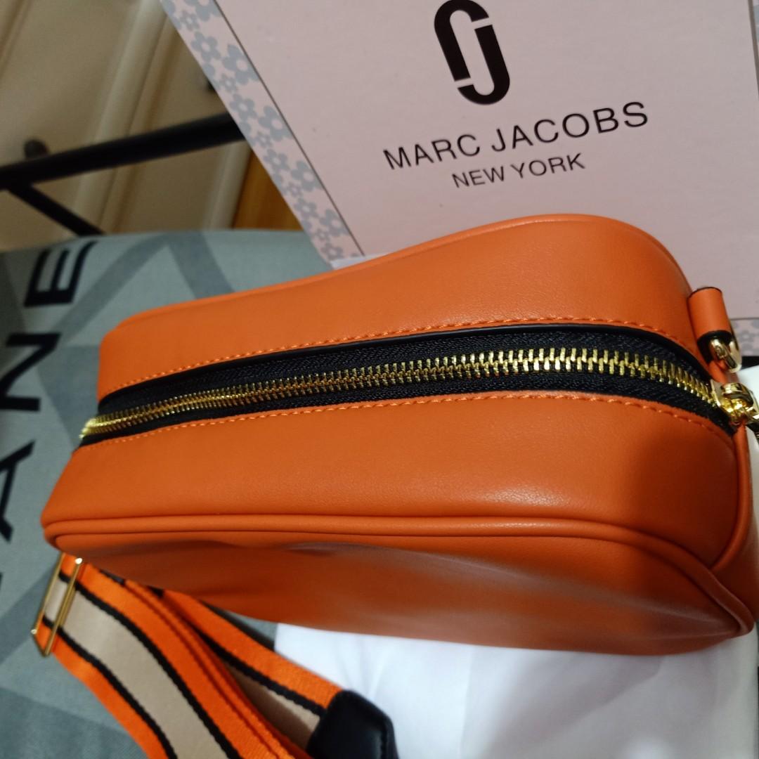Marc Jacobs camera bag, Luxury, Bags & Wallets on Carousell